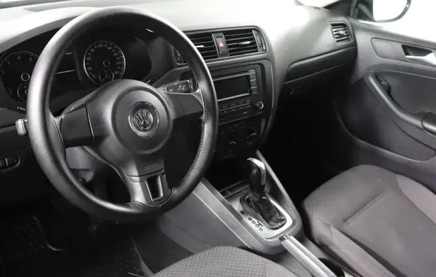 Volkswagen Jetta, фото №5