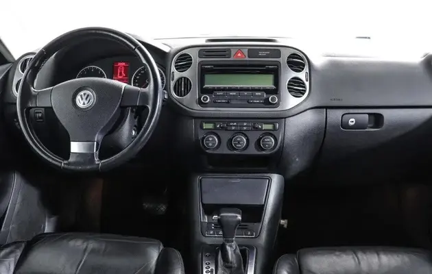 Volkswagen Tiguan, фото №6