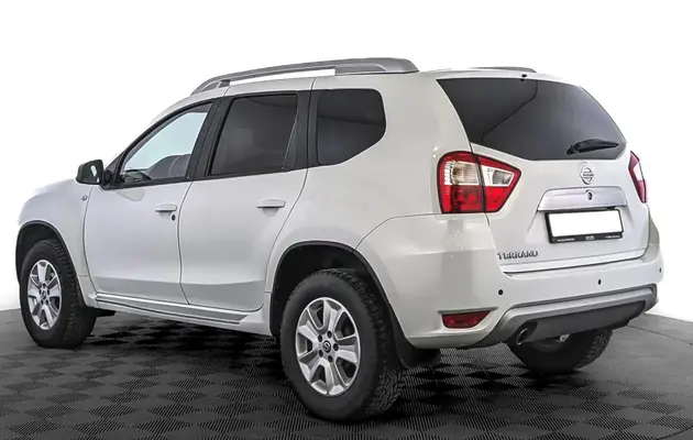 Nissan Terrano, фото №4