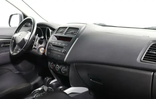 Mitsubishi ASX, фото №9