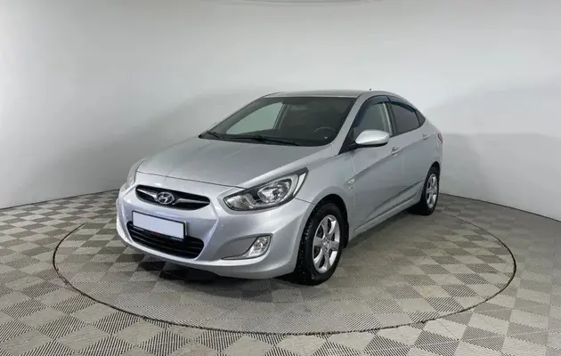 Hyundai Solaris, фото №1