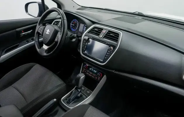 Suzuki SX4, фото №5