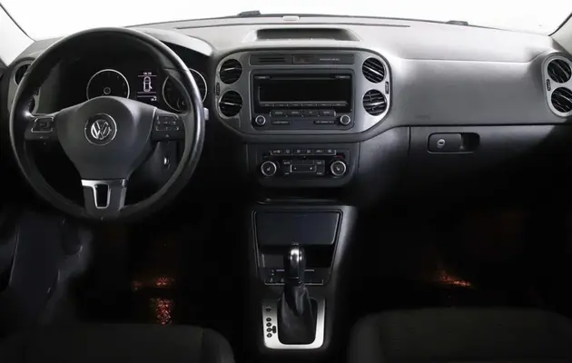 Volkswagen Tiguan, фото №6