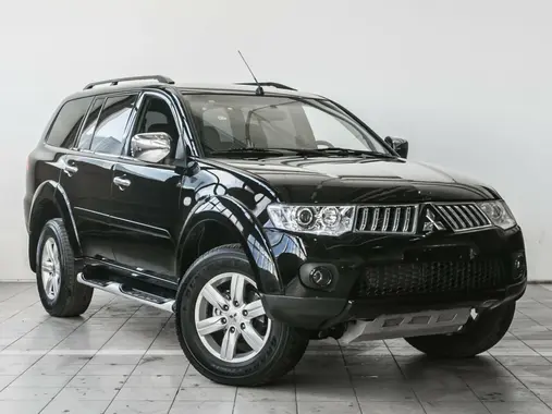 Mitsubishi Pajero Sport