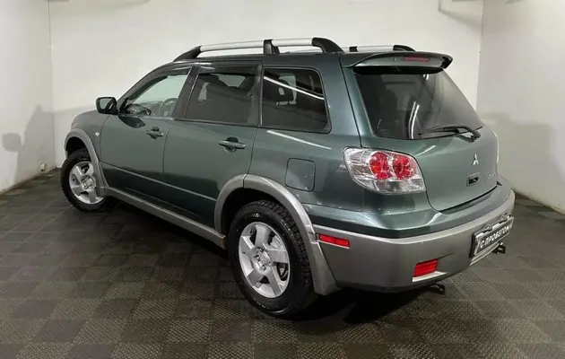 Mitsubishi Outlander, фото №4