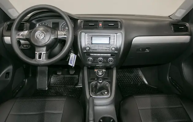 Volkswagen Jetta, фото №5