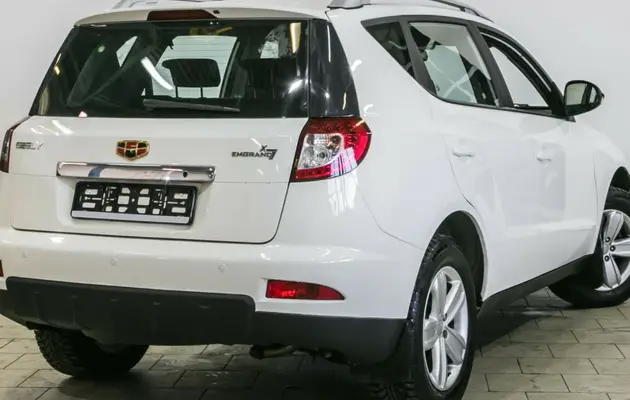 Geely Emgrand X7, фото №6