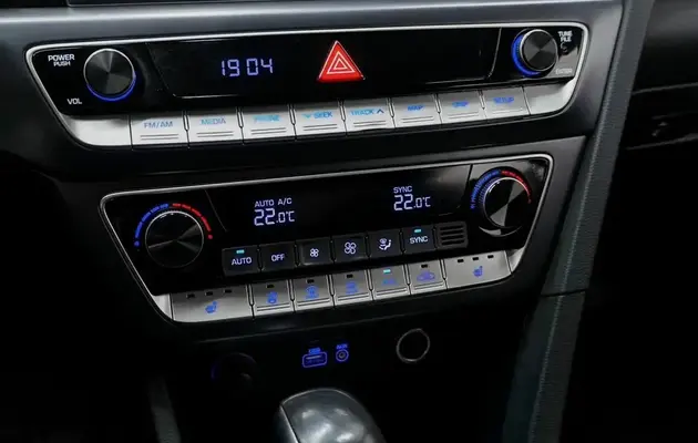 Hyundai Sonata, фото №8