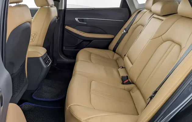 Hyundai Sonata, фото №12