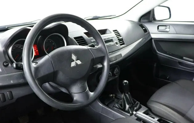 Mitsubishi Lancer X, фото №9