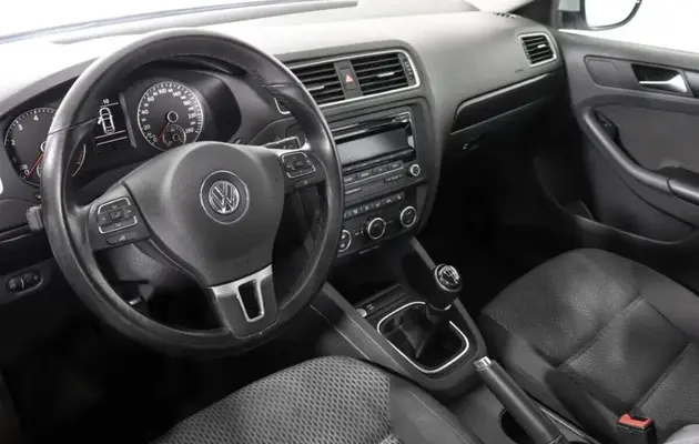 Volkswagen Jetta, фото №5