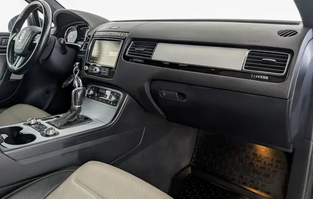 Volkswagen Touareg, фото №7