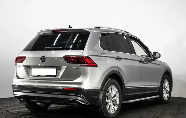 Volkswagen Tiguan, фото №2