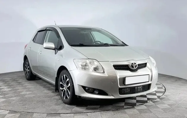 Toyota Auris, фото №3