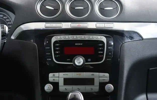 Ford S-MAX, фото №8