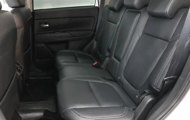 Mitsubishi Outlander, фото №9