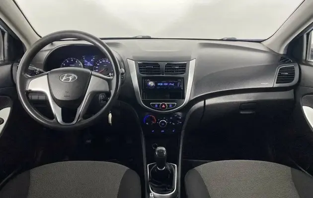 Hyundai Solaris, фото №5
