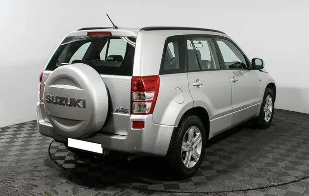 Suzuki Grand Vitara, фото №2