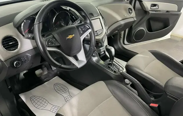 Chevrolet Cruze, фото №5