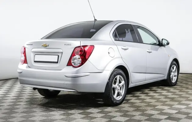 Chevrolet Aveo, фото №2
