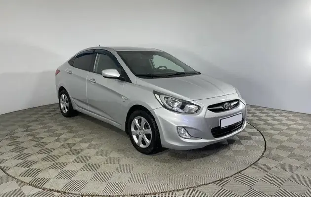 Hyundai Solaris, фото №3