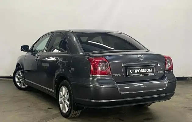 Toyota Avensis, фото №4