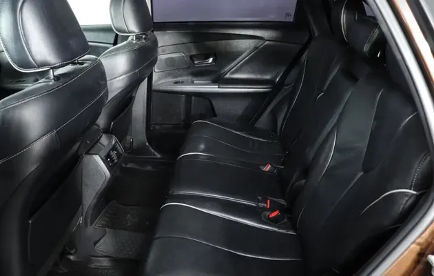 Toyota Venza, фото №9
