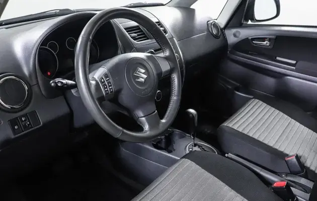 Suzuki SX4, фото №7