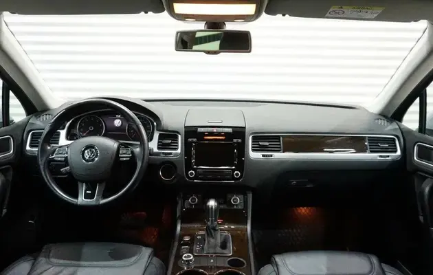 Volkswagen Touareg, фото №6