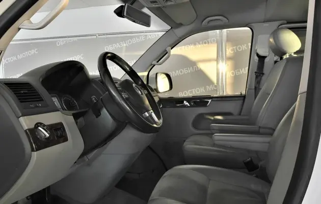 Volkswagen Multivan, фото №7