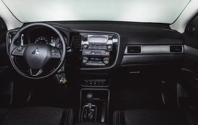 Mitsubishi Outlander, фото №6