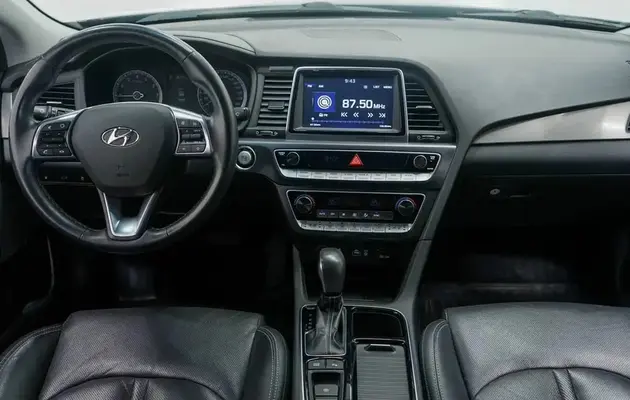 Hyundai Sonata, фото №8