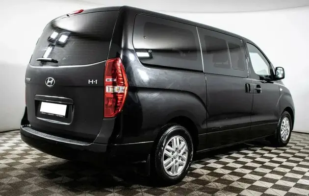 Hyundai H-1, фото №2