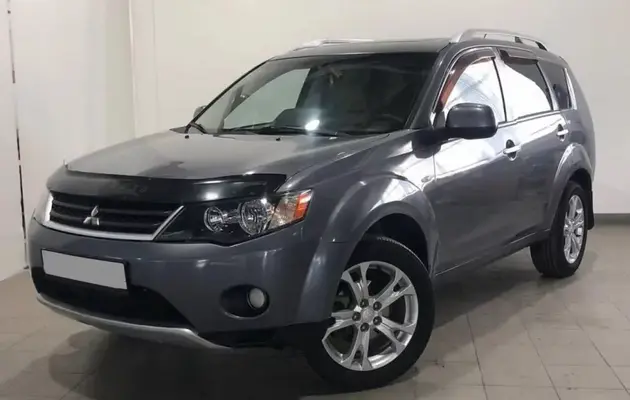 Mitsubishi Outlander, фото №1