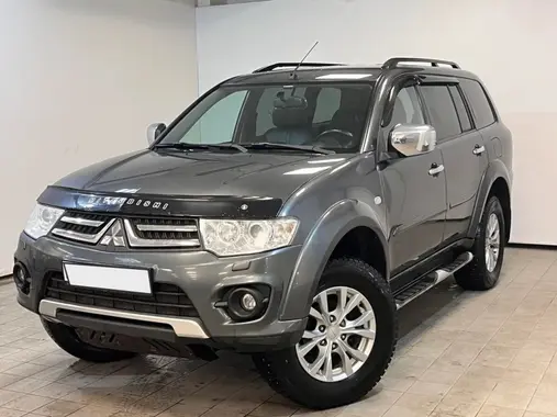 Mitsubishi Pajero Sport