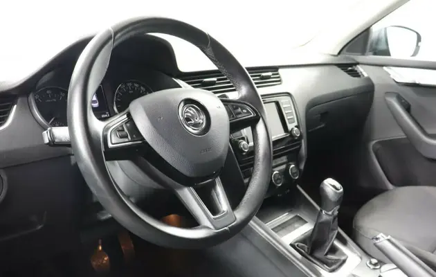 Skoda Octavia, фото №9