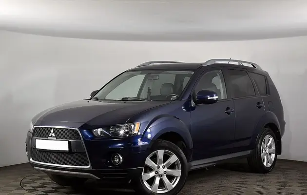 Mitsubishi Outlander, фото №1