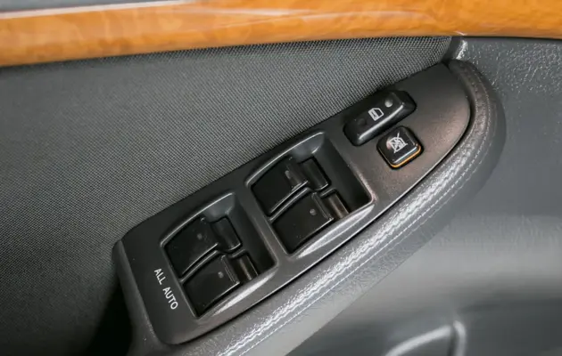 Toyota Avensis, фото №12
