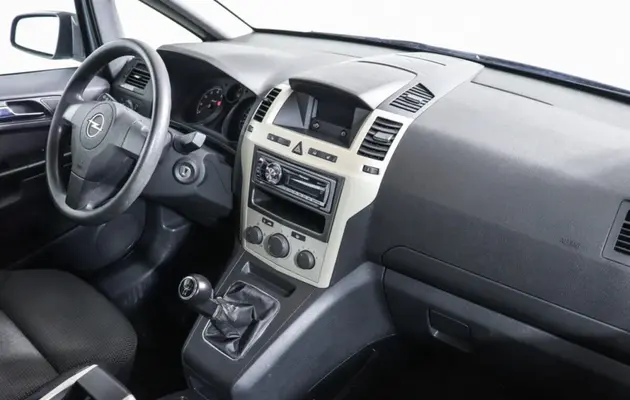 Opel Zafira, фото №7