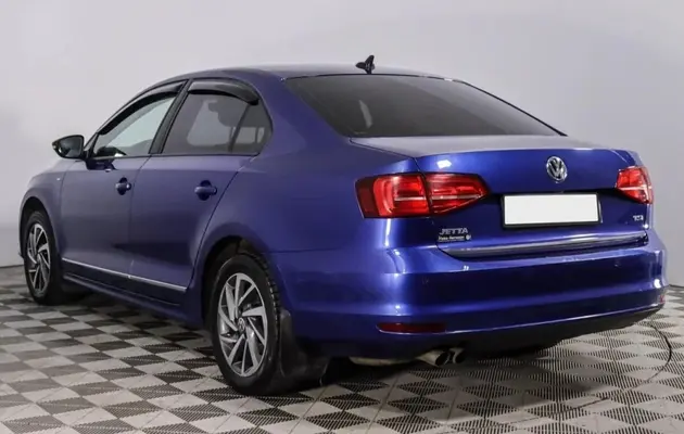 Volkswagen Jetta, фото №4