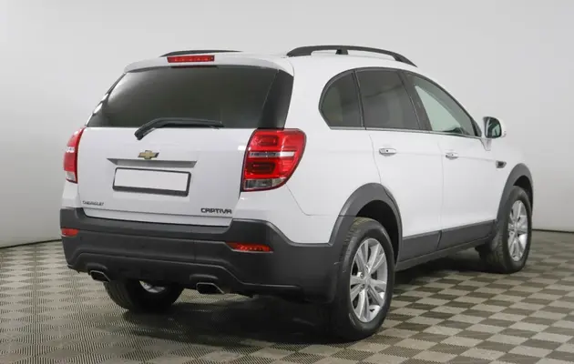 Chevrolet Captiva, фото №2