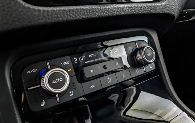 Volkswagen Touareg, фото №14