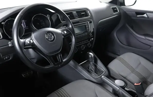 Volkswagen Jetta, фото №5