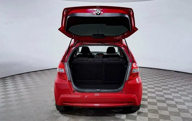 Honda Jazz II Рестайлинг, фото №9