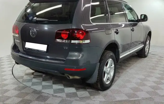 Volkswagen Touareg, фото №2