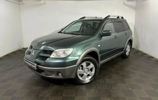 Mitsubishi Outlander, фото №1