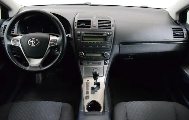 Toyota Avensis III, фото №5