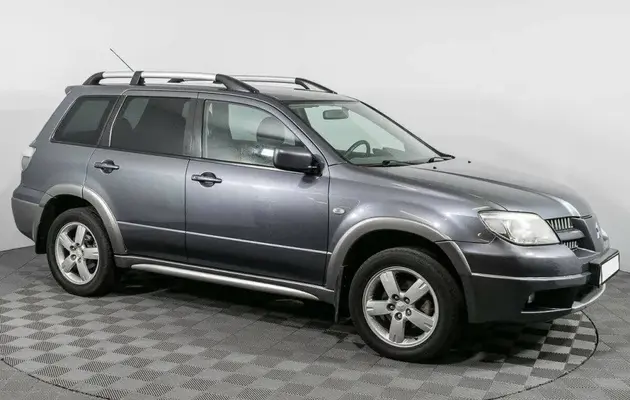 Mitsubishi Outlander, фото №3