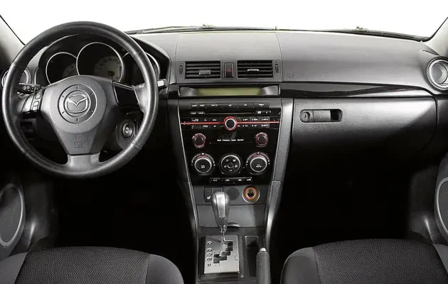 Mazda 3, фото №2