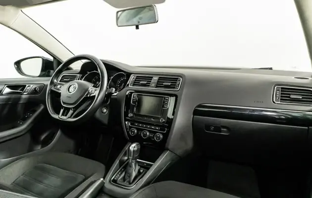 Volkswagen Jetta, фото №5
